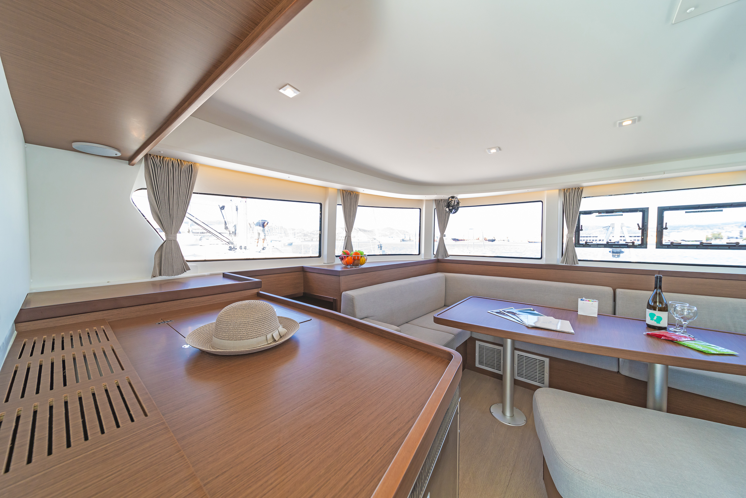 Lagoon 42 & GEN & WM — photo 10