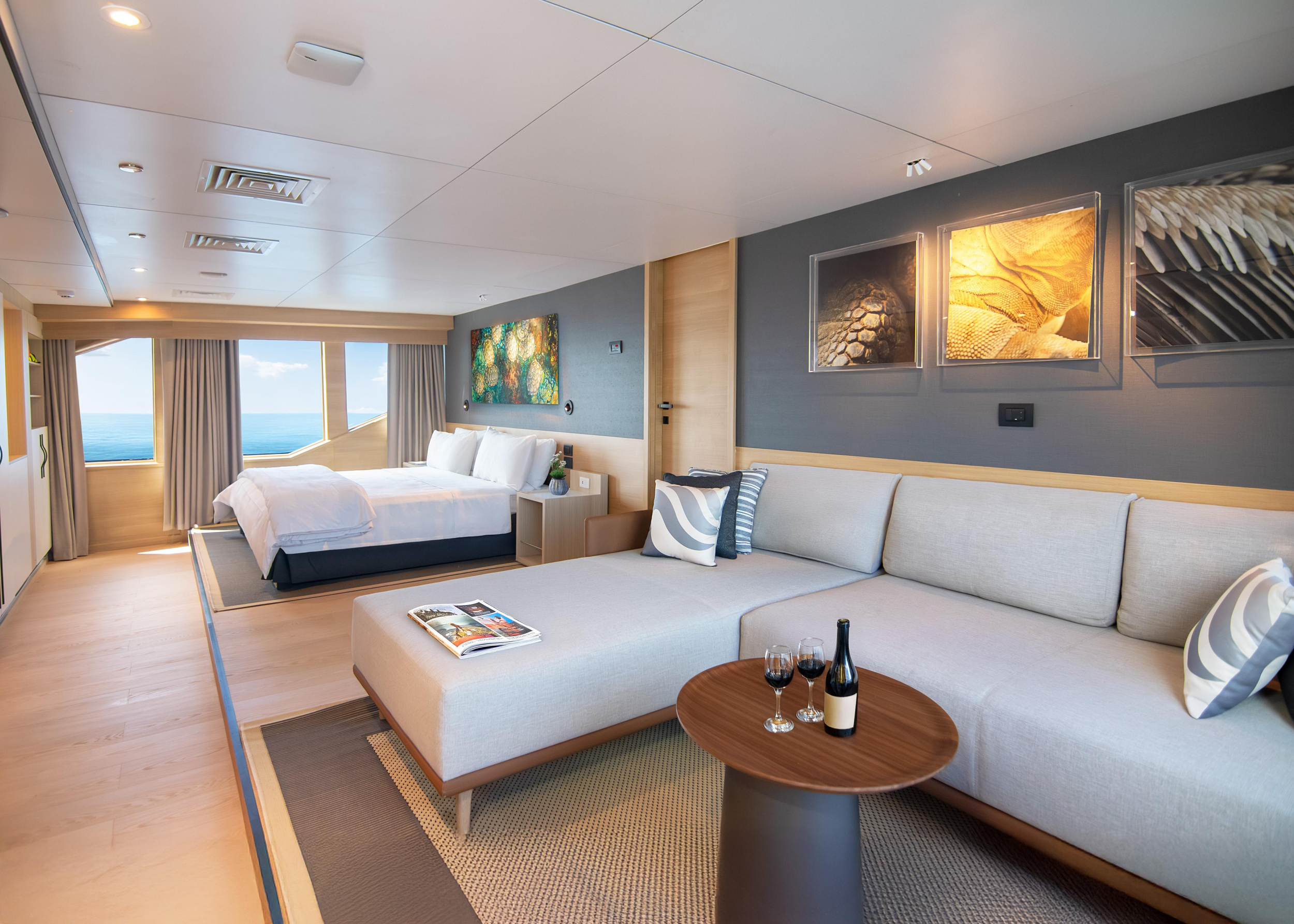 Luxury Motor Yacht - Tribute — photo 17