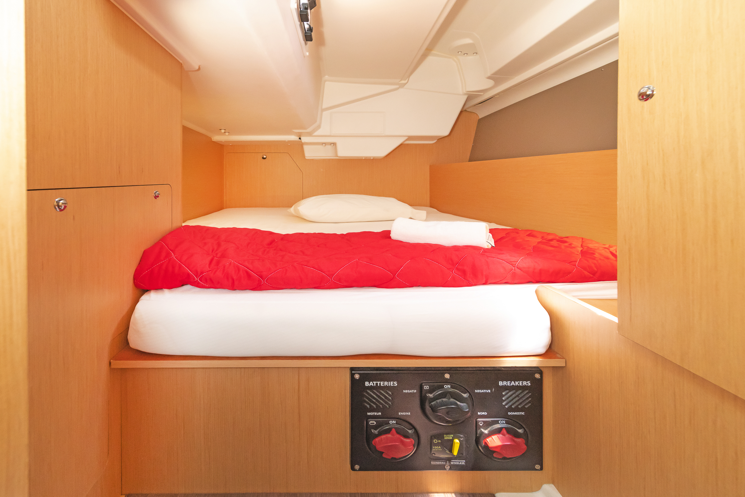 Oceanis 38.1 — photo 12