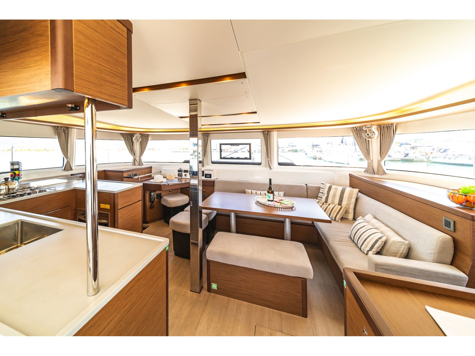 Lagoon 46 & GEN & WM — photo 11