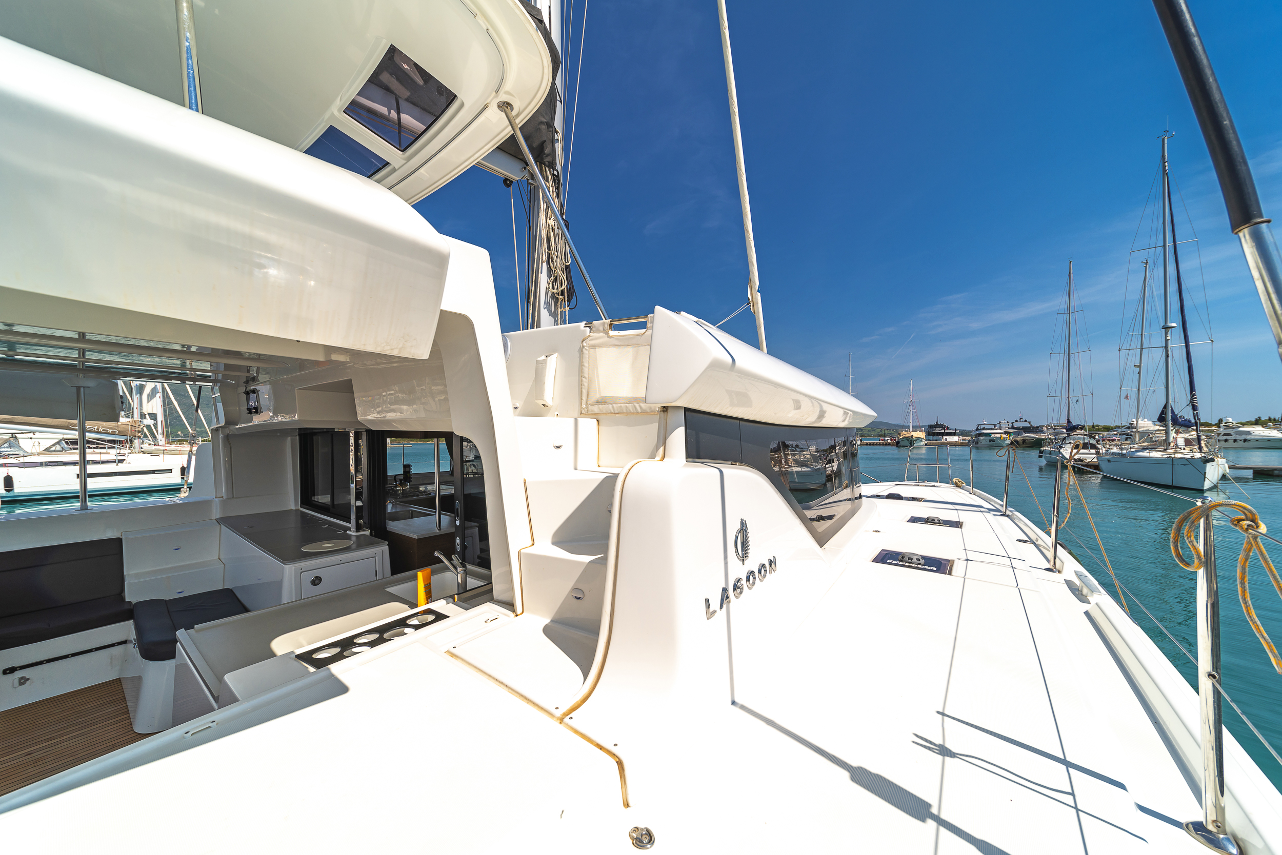Lagoon 46 & GEN & WM — photo 7