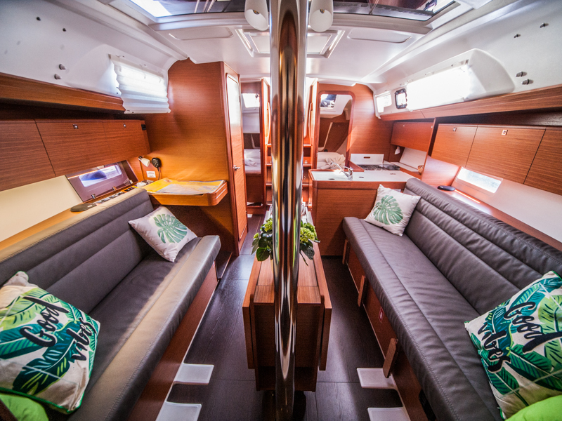 Dufour 350 Grand Large — photo 7