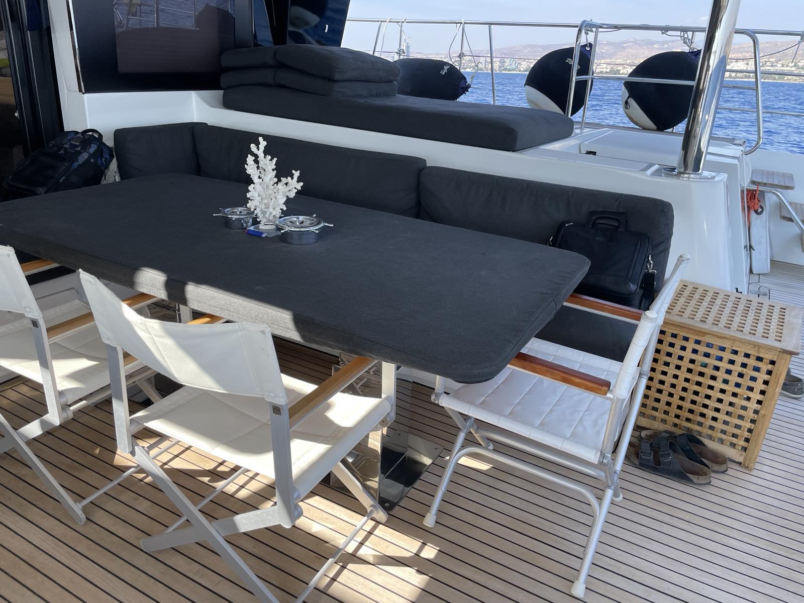 Lagoon 630 Powercat LUX — photo 20
