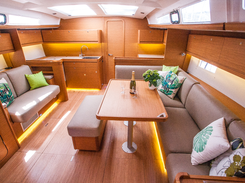 Dufour 460 Grand Large — photo 5