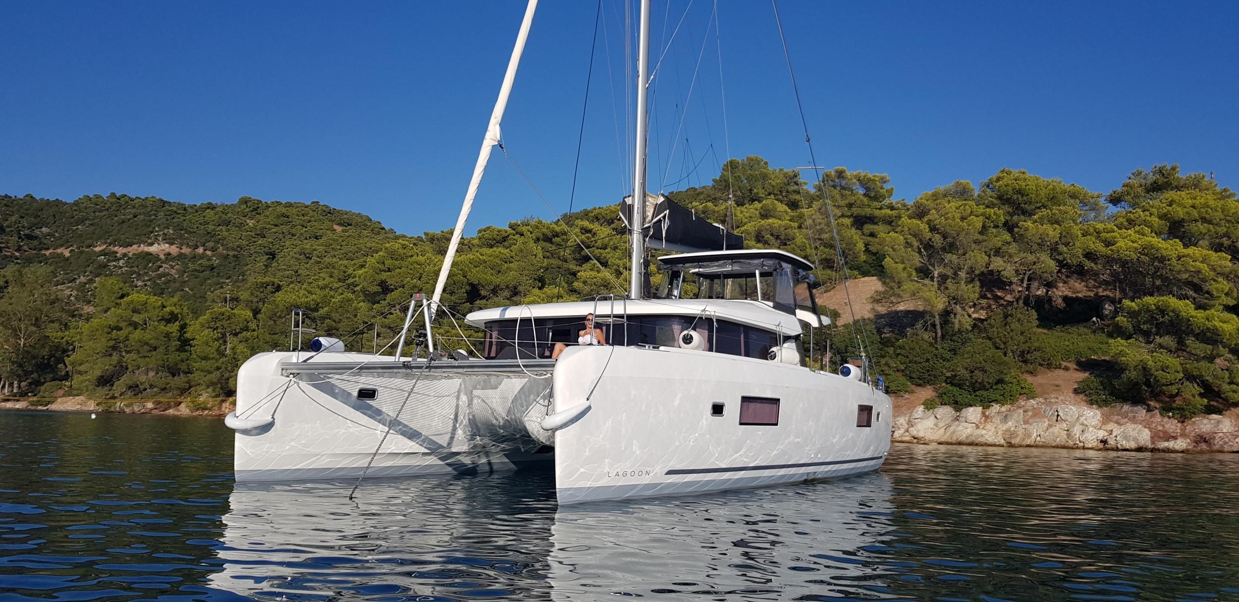 Lagoon 42 — photo 11