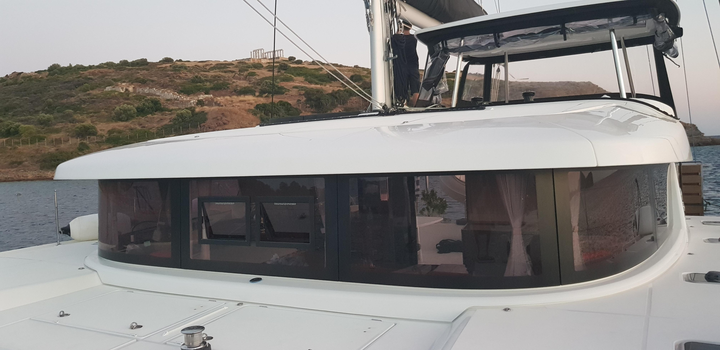 Lagoon 42 — photo 3