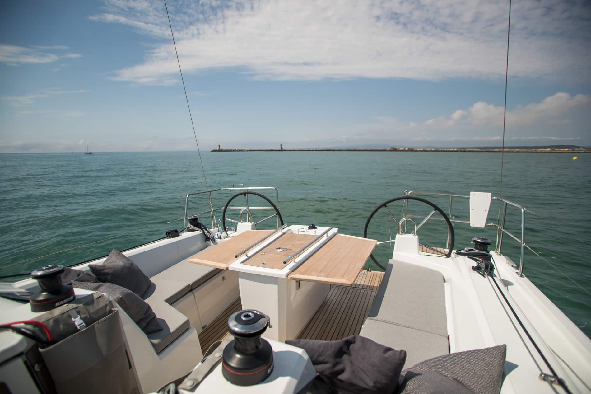 Oceanis 40.1 — photo 17