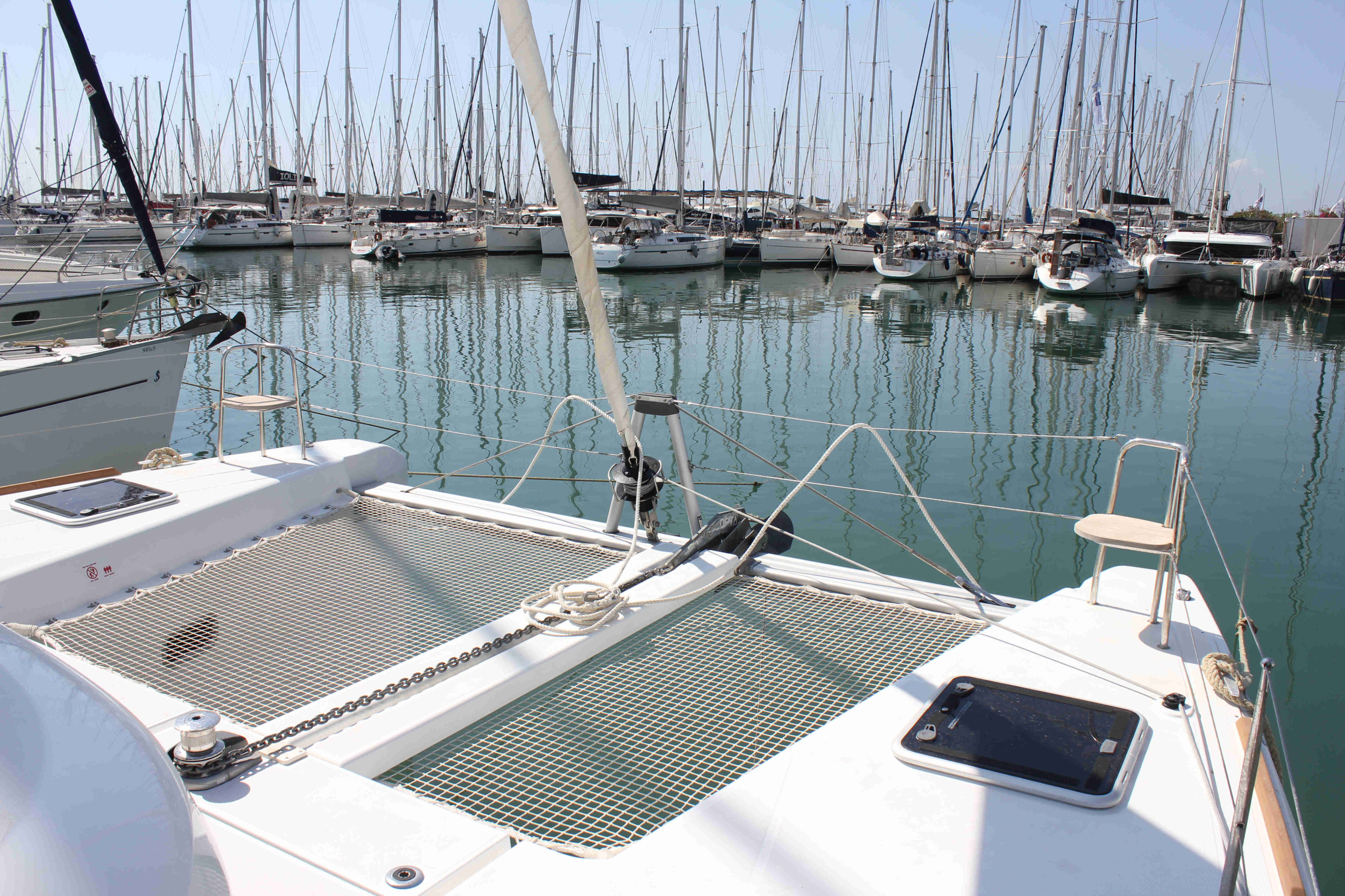 Lagoon 40 — photo 9