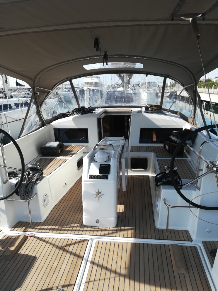 Sun Odyssey 440 — photo 15