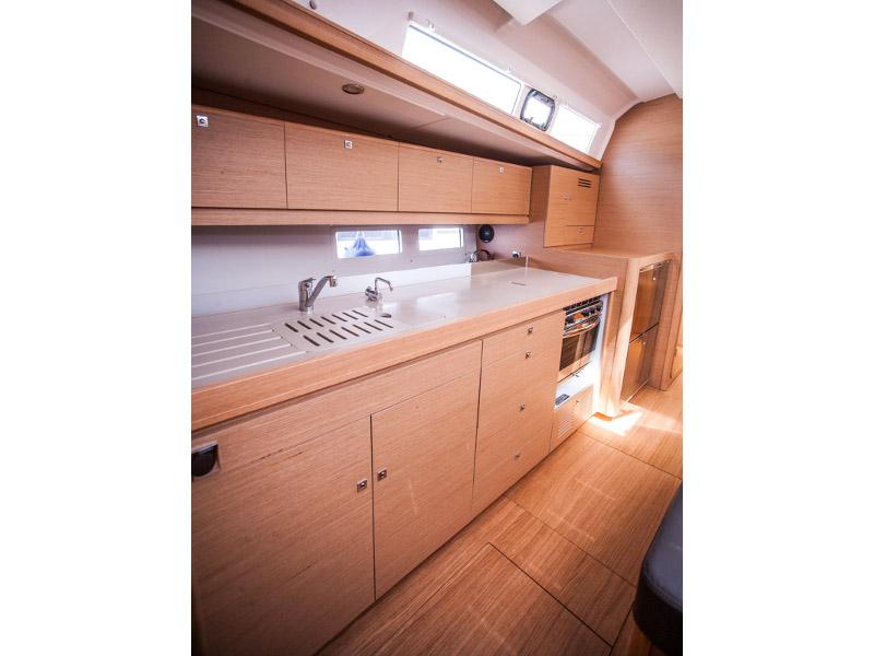 Dufour 460 Grand Large — photo 19