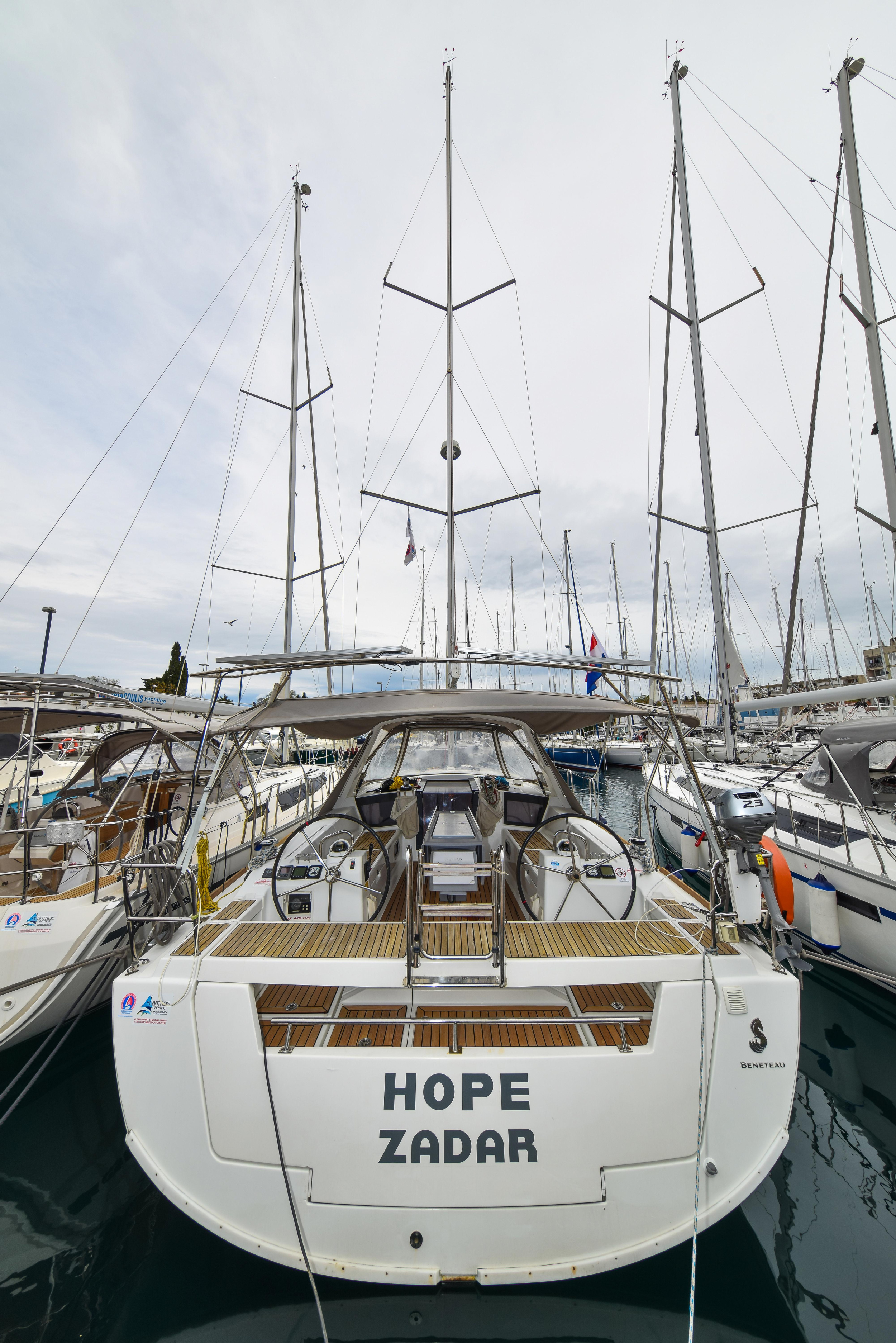 Oceanis 41 — photo 45
