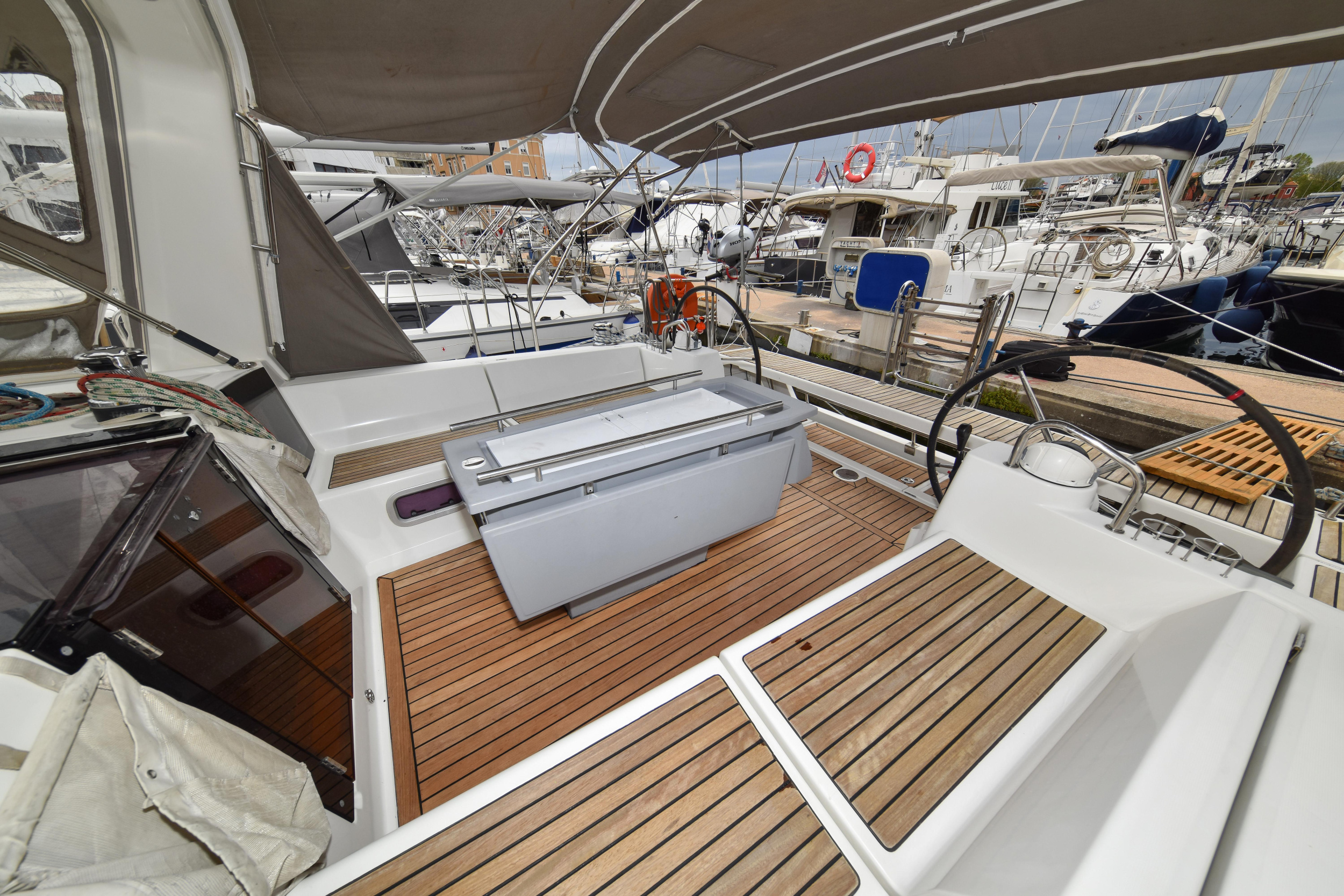 Oceanis 41 — photo 4