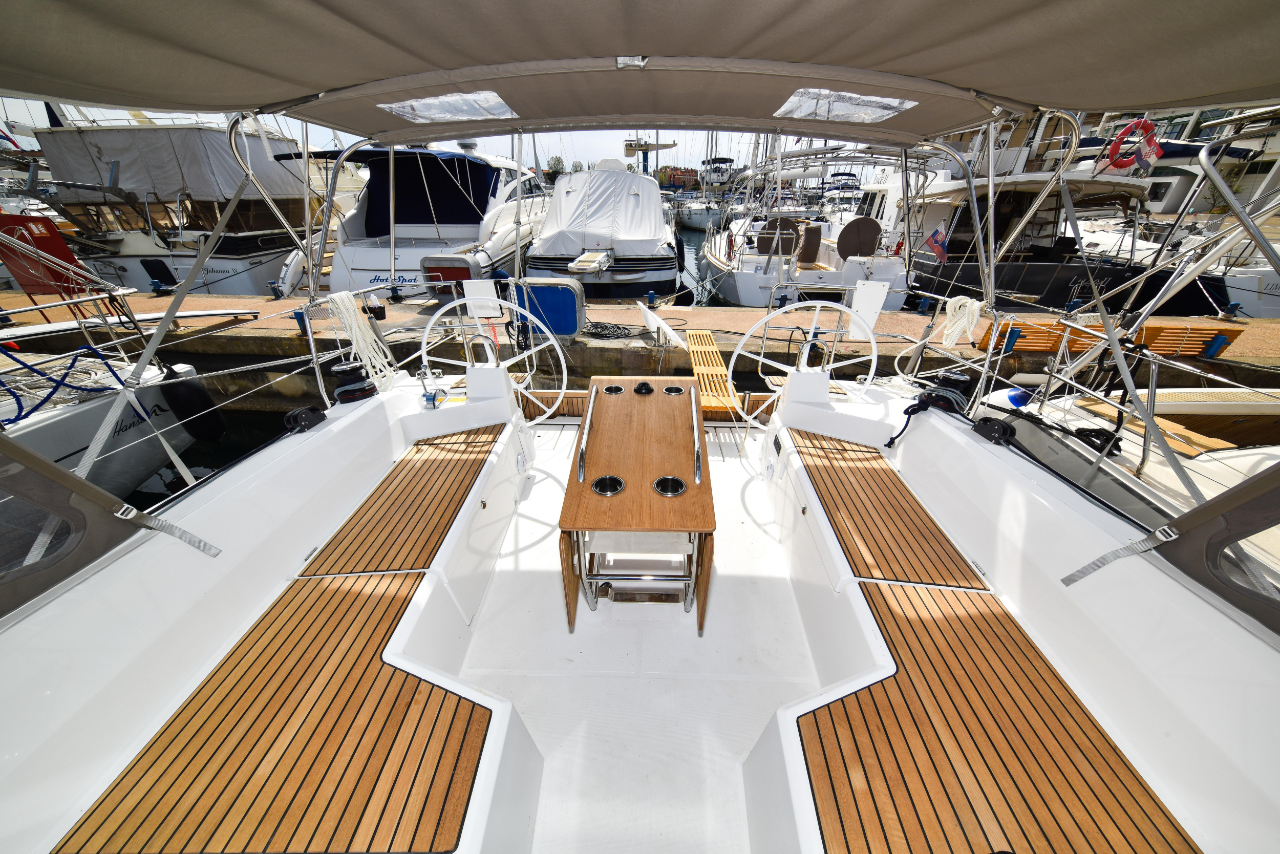 Oceanis 40.1 — photo 28