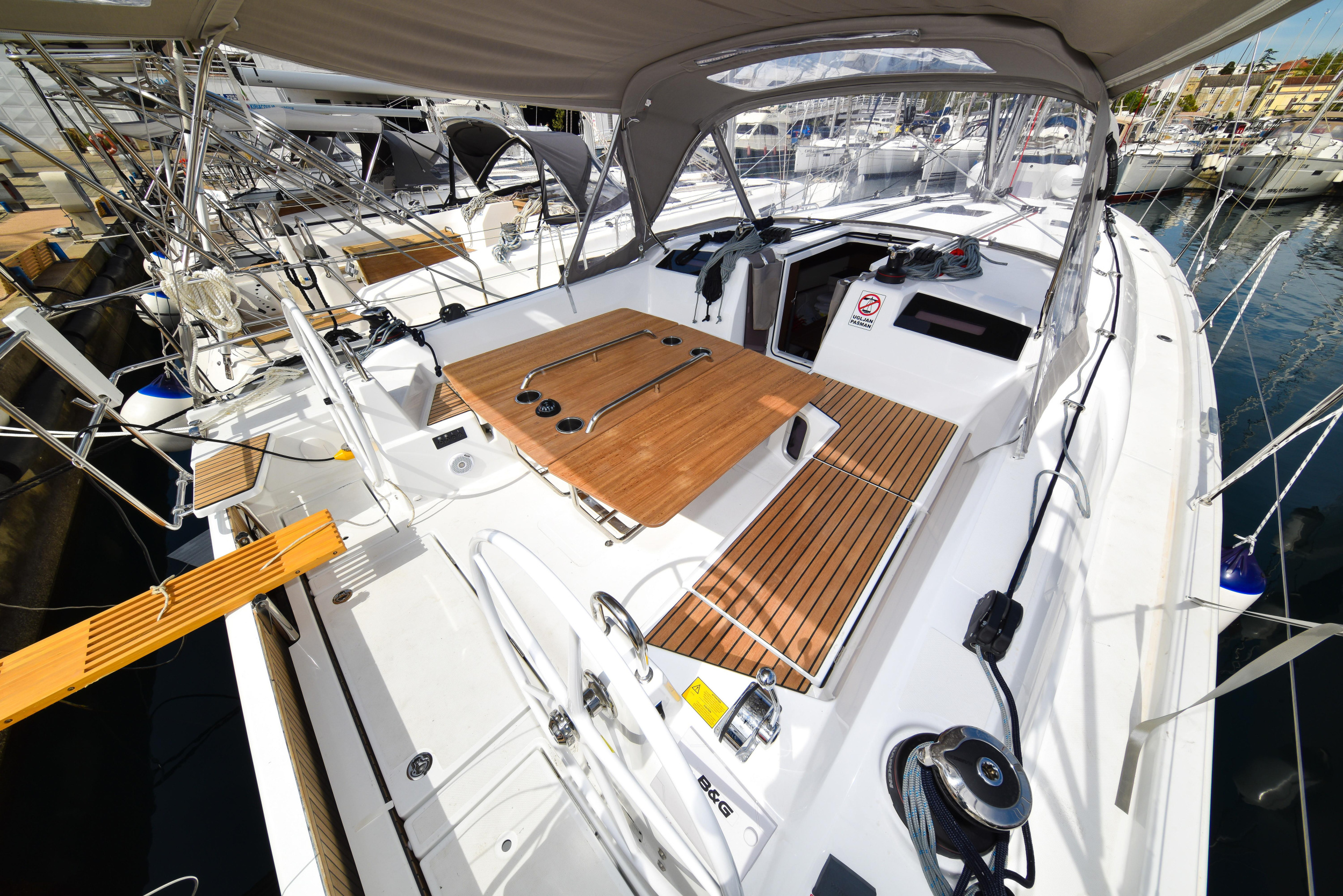 Oceanis 40.1 — photo 57