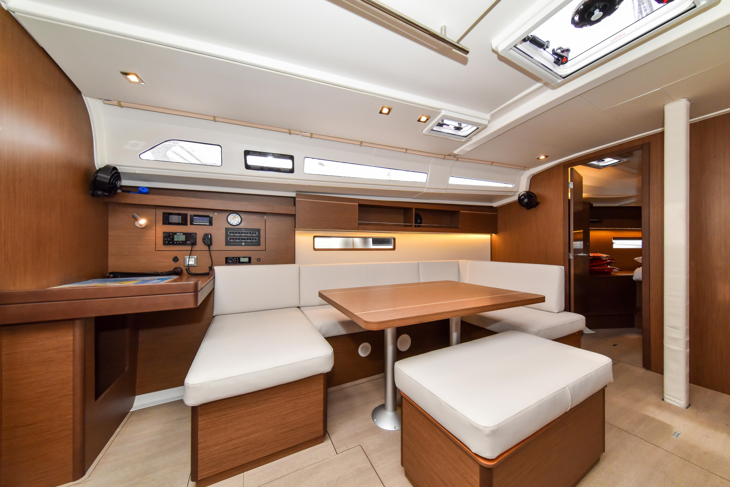 Oceanis 40.1 — photo 22