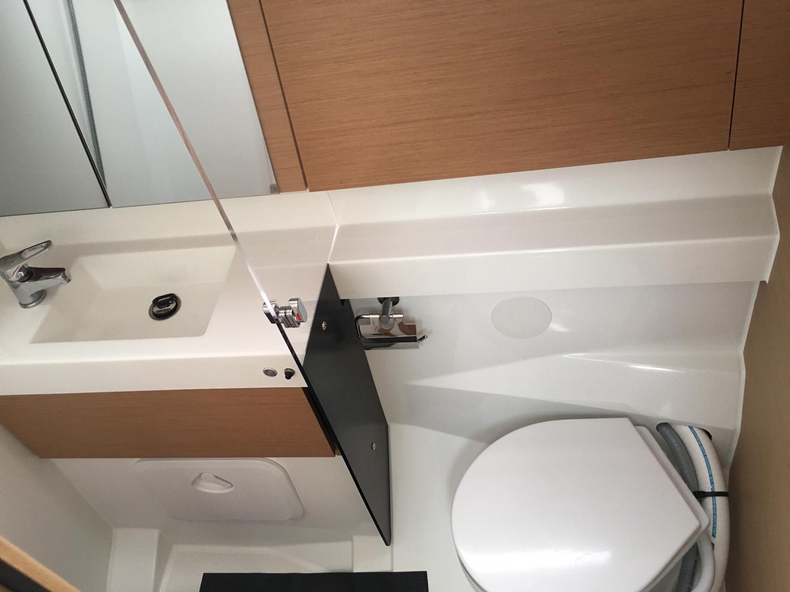 Sun Odyssey 410 — photo 11