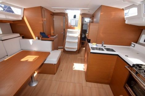 Sun Odyssey 490 — photo 4