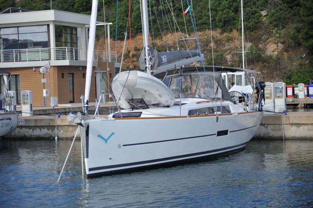 Dufour 360 GL — photo 28