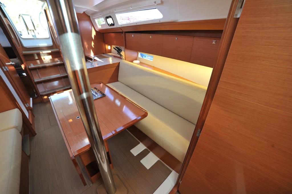 Dufour 360 GL — photo 25