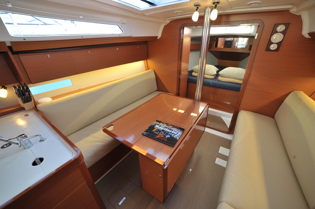 Dufour 360 GL — photo 7