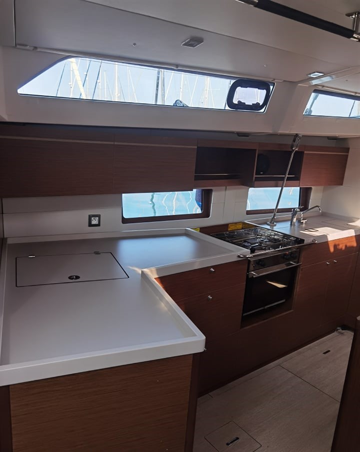 Oceanis 46.1 — photo 2