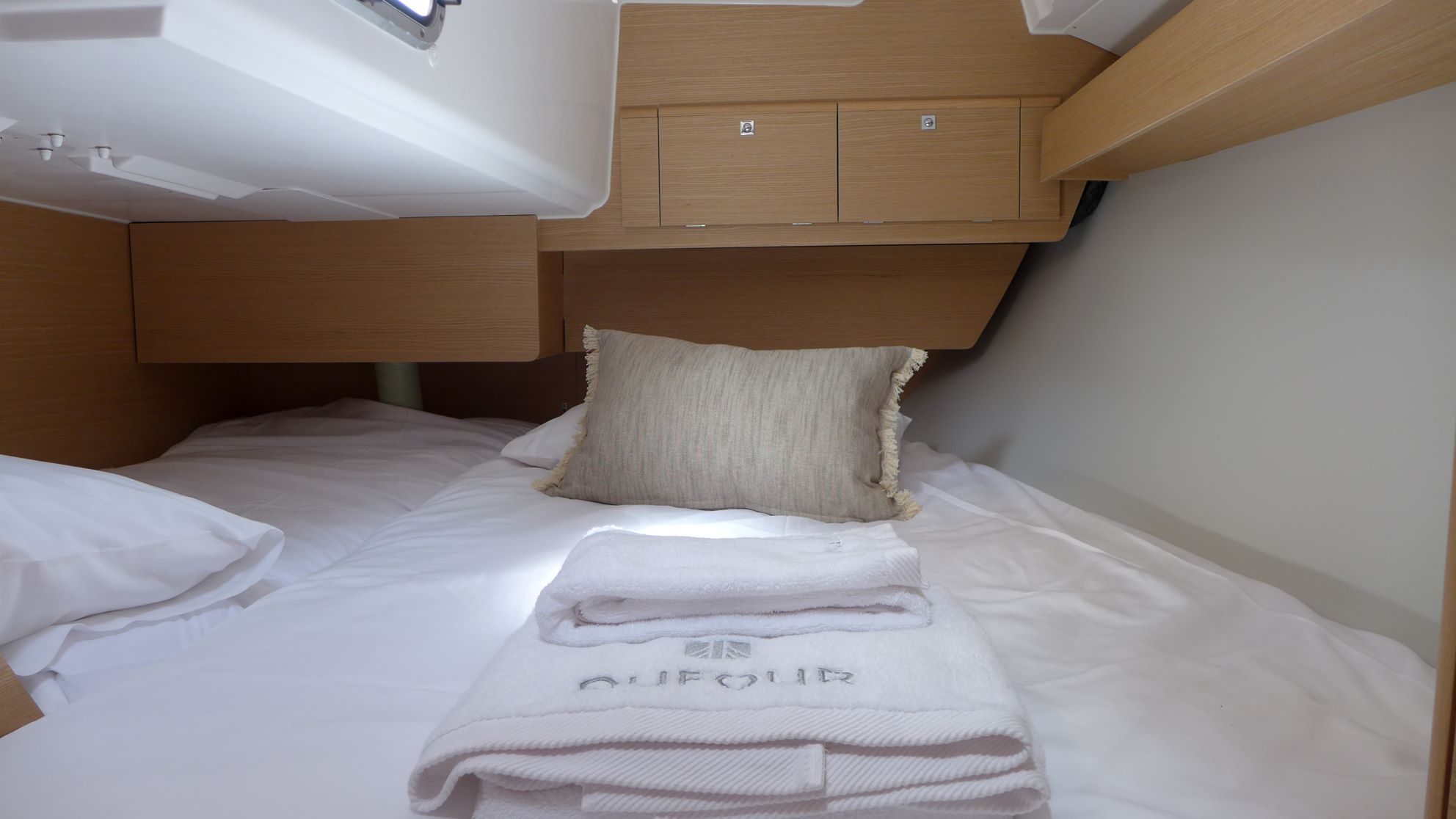 Dufour 360 — photo 3