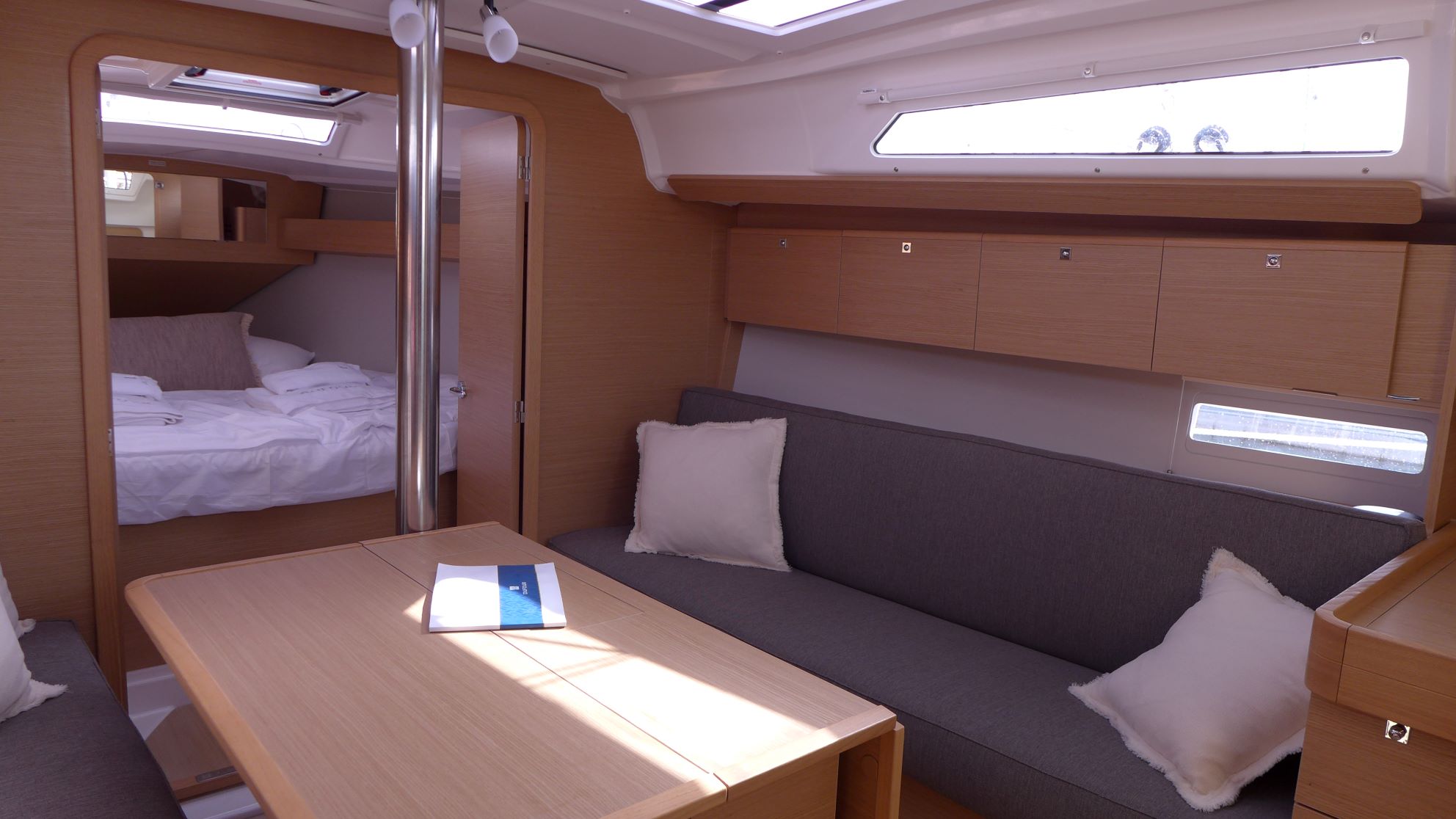 Dufour 360 — photo 23