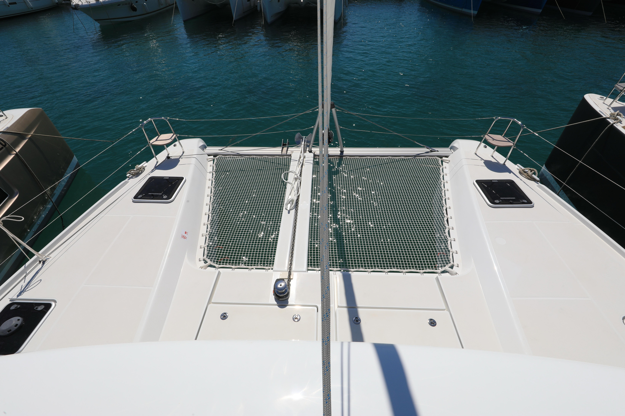 Lagoon 42 — photo 17