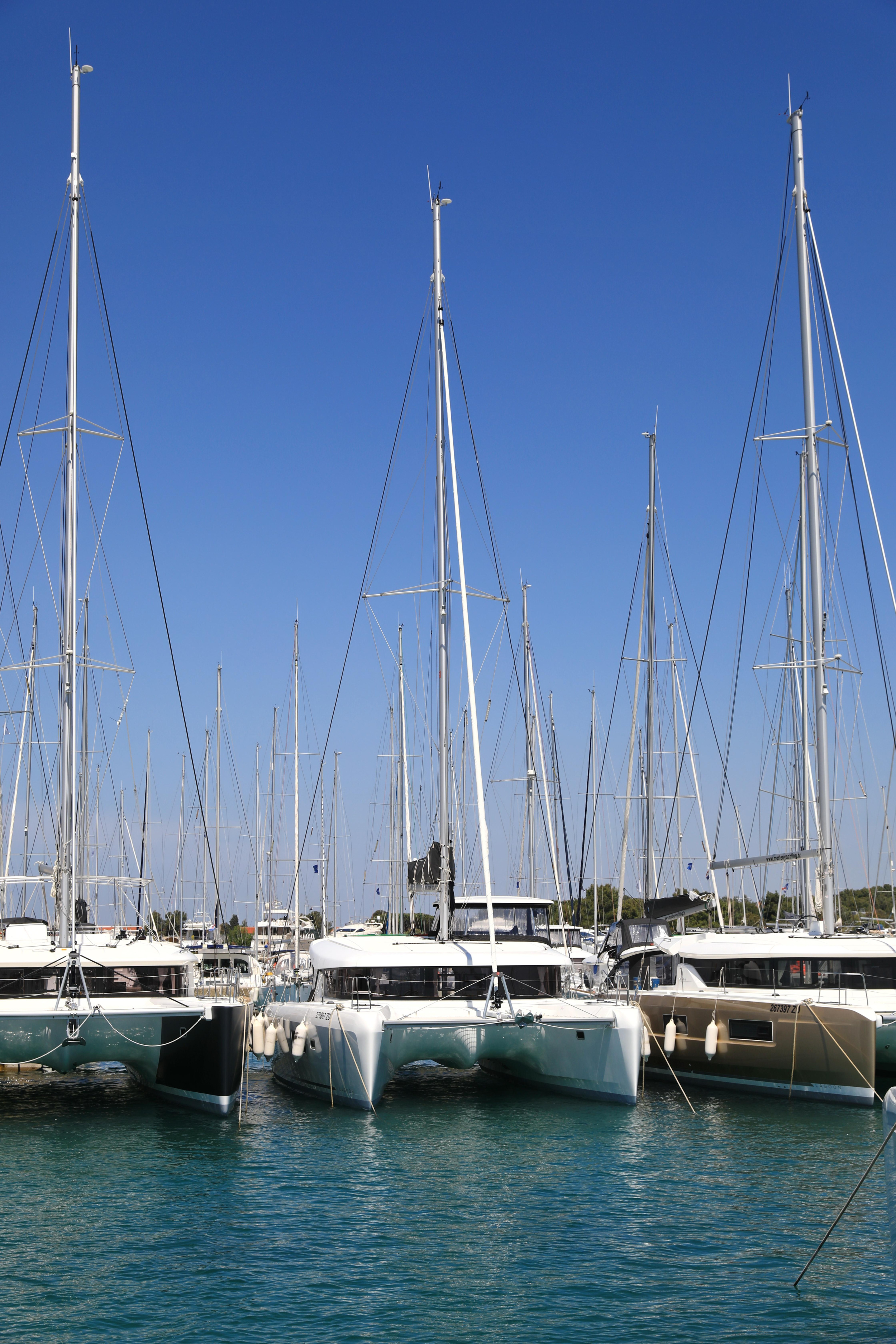 Lagoon 42 — photo 51