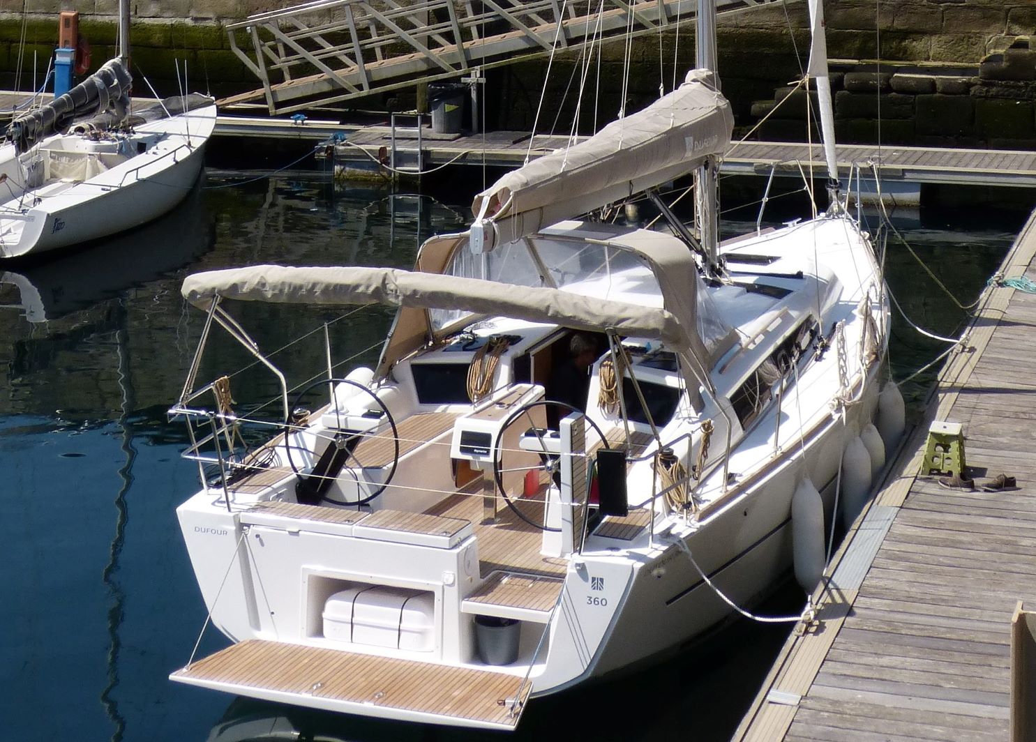 Dufour 360 — photo 1