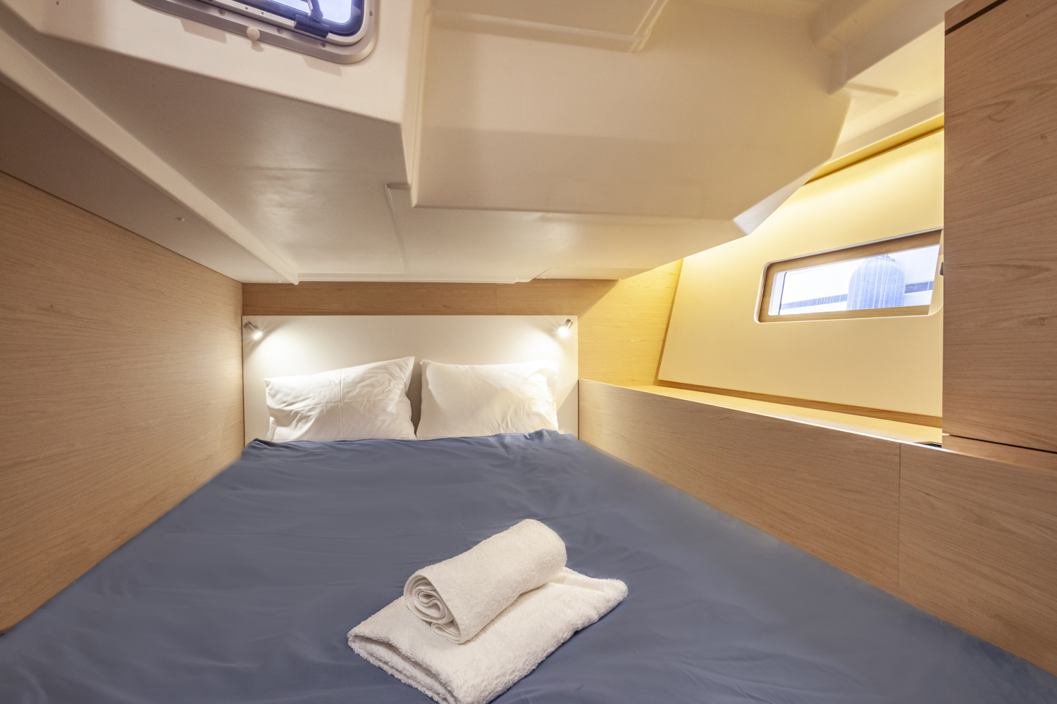 Oceanis 51.1 — photo 22