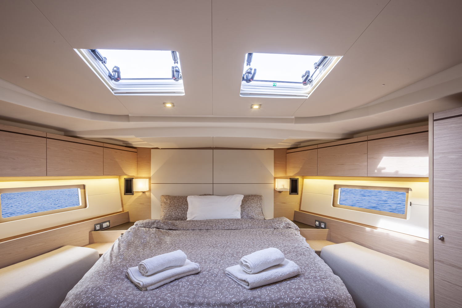 Oceanis 51.1 — photo 27