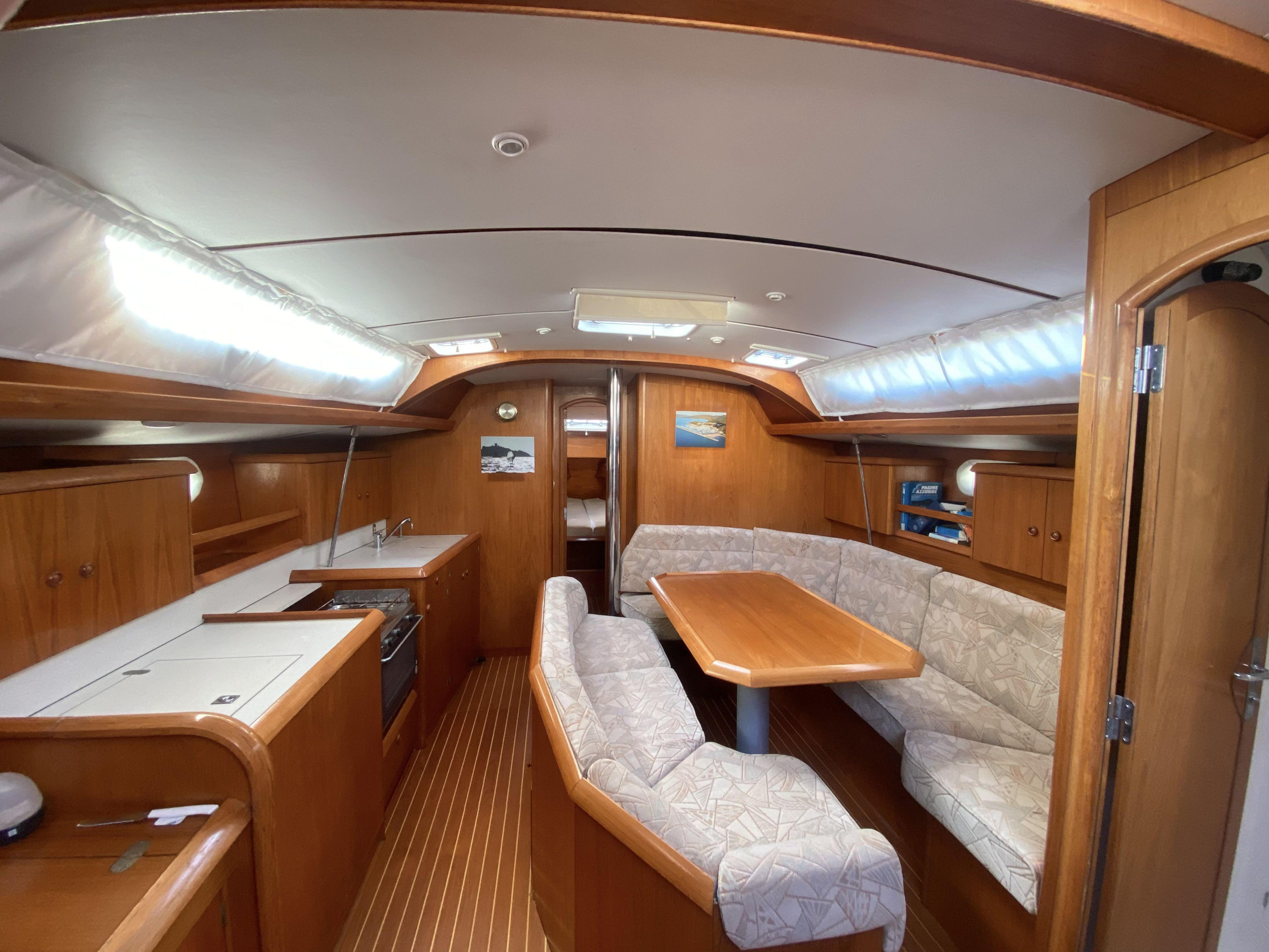 Sun Odyssey 42.2 — photo 19