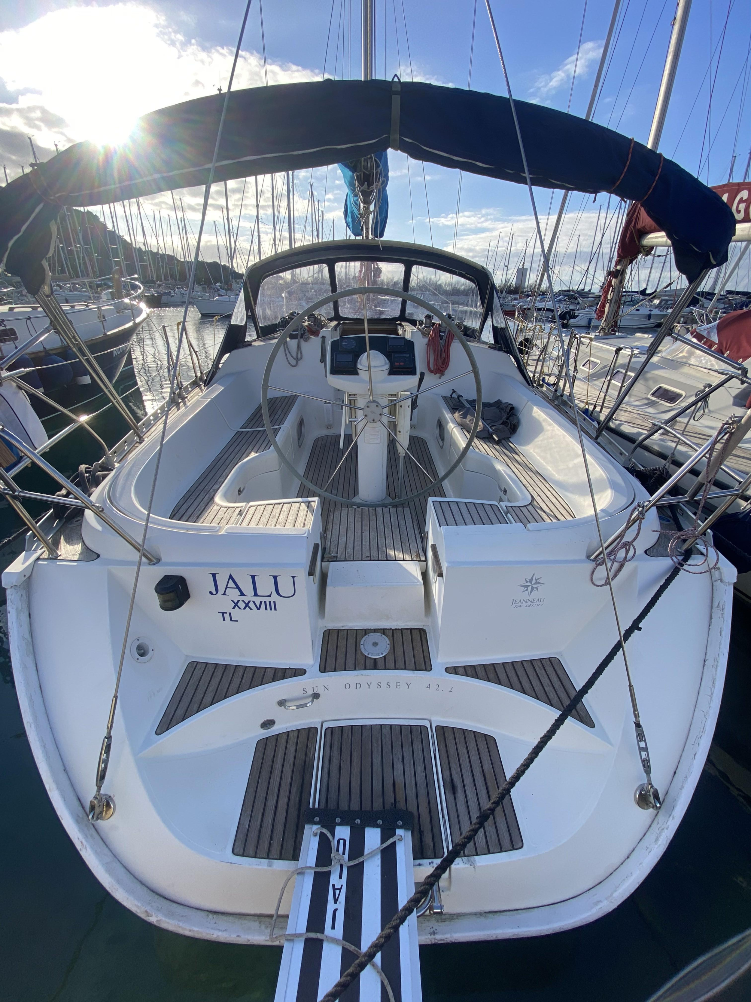 Sun Odyssey 42.2 — photo 5