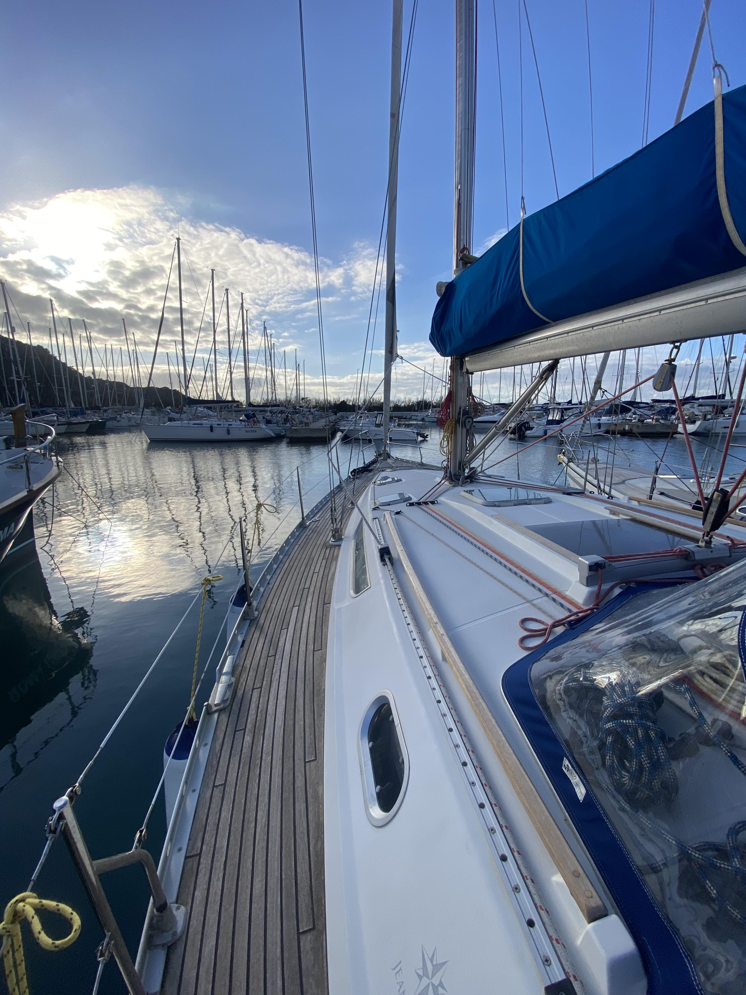 Sun Odyssey 42.2 — photo 14