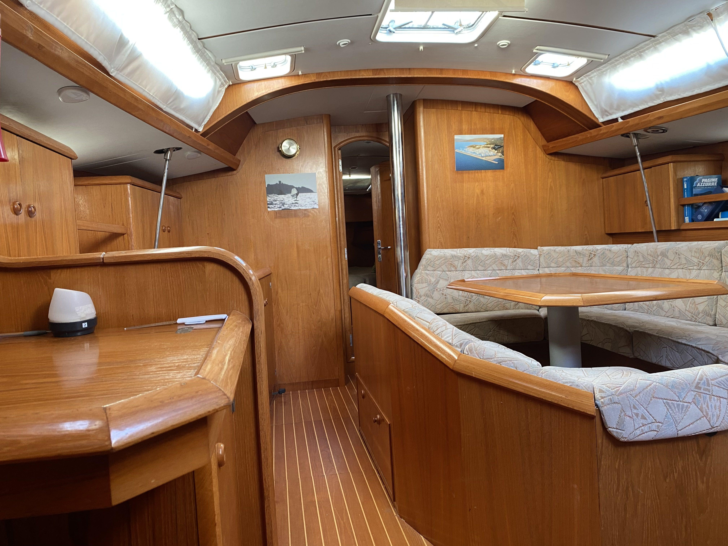 Sun Odyssey 42.2 — photo 22