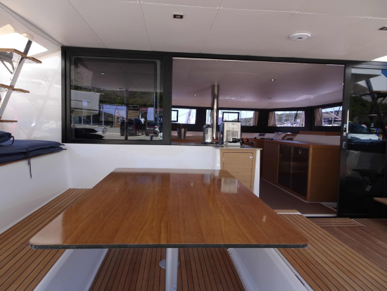 Dufour Catamaran 48 4c+5h — photo 8