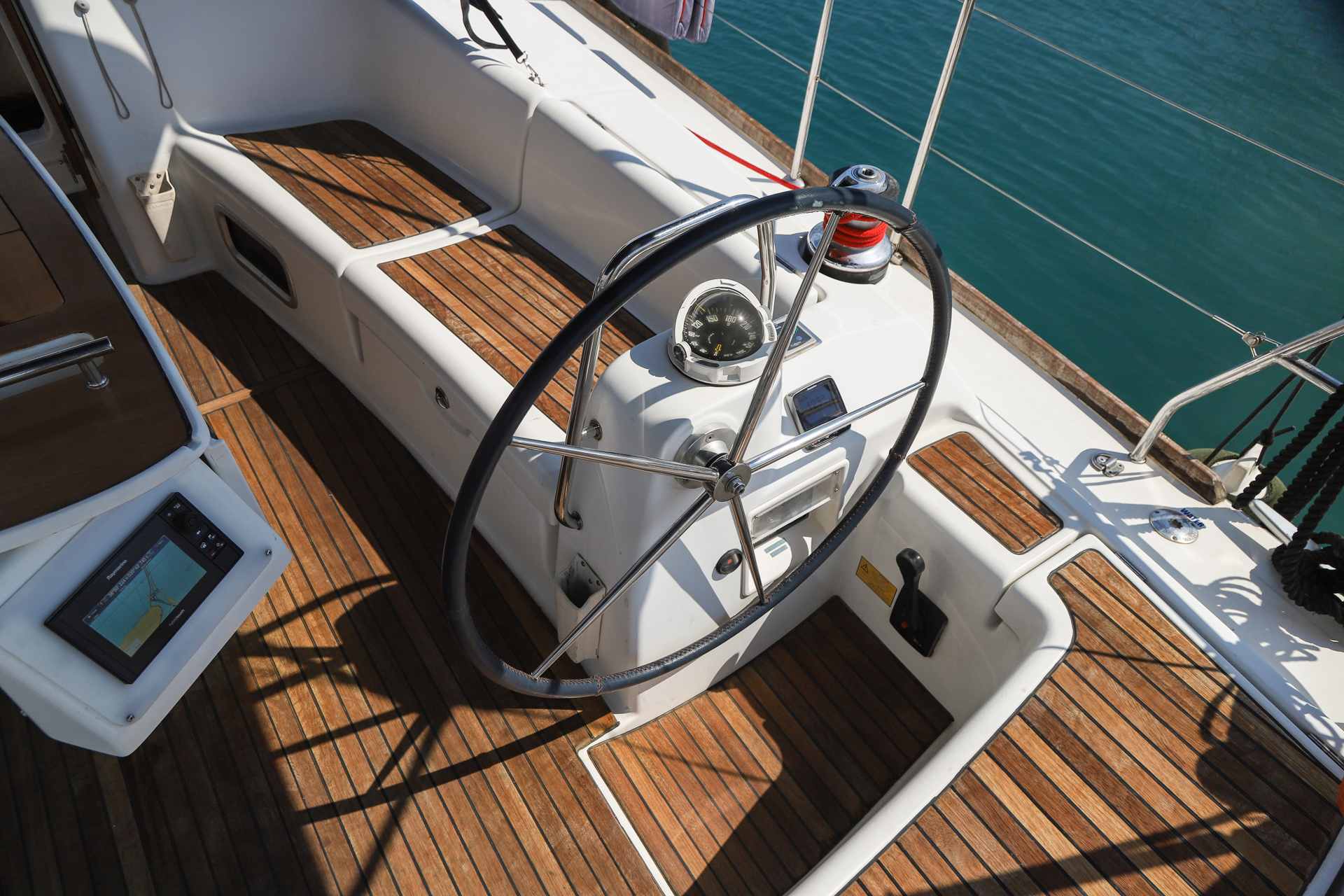 Oceanis 43 — photo 2