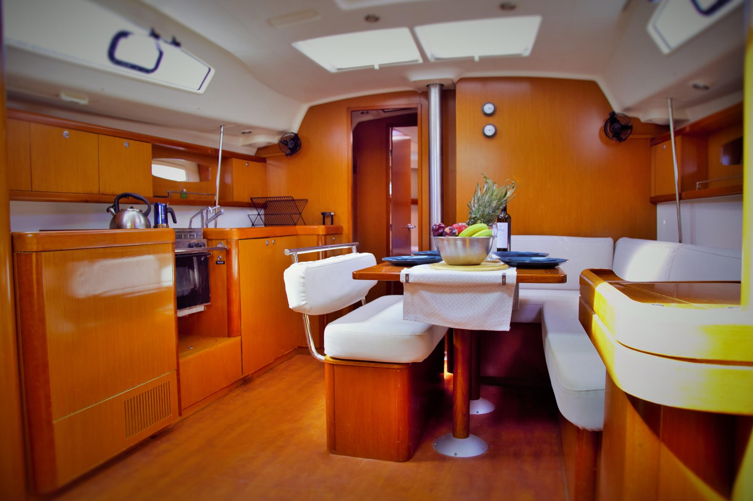 Oceanis 43 — photo 11
