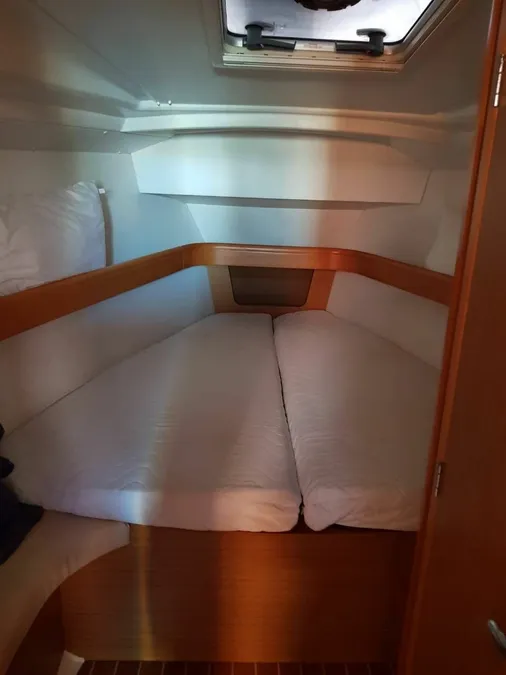 Sun Odyssey 42 i — photo 7