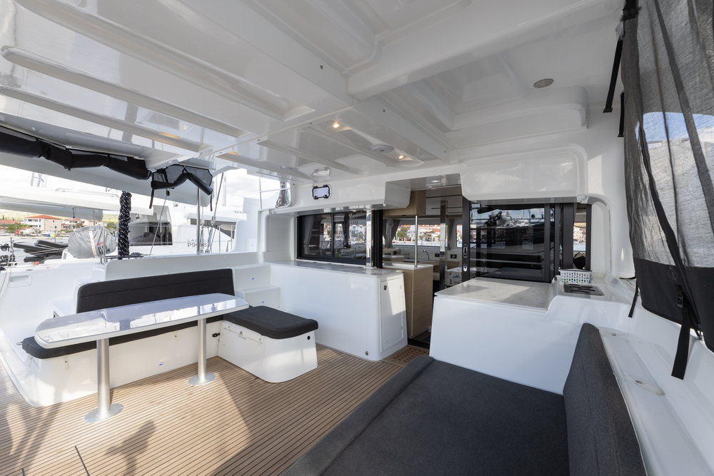 Lagoon 46 — photo 15