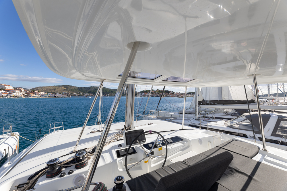 Lagoon 46 — photo 11