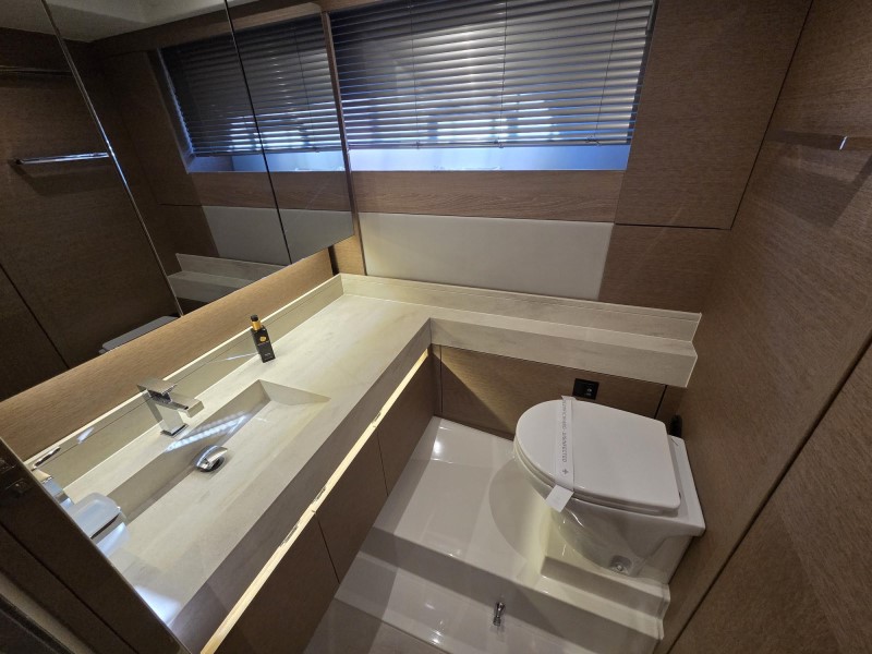 Prestige 520 Fly — photo 3