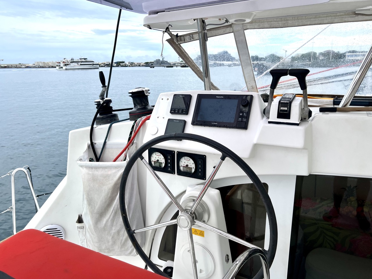 Lagoon 380 S2 Owner's Version — photo 9