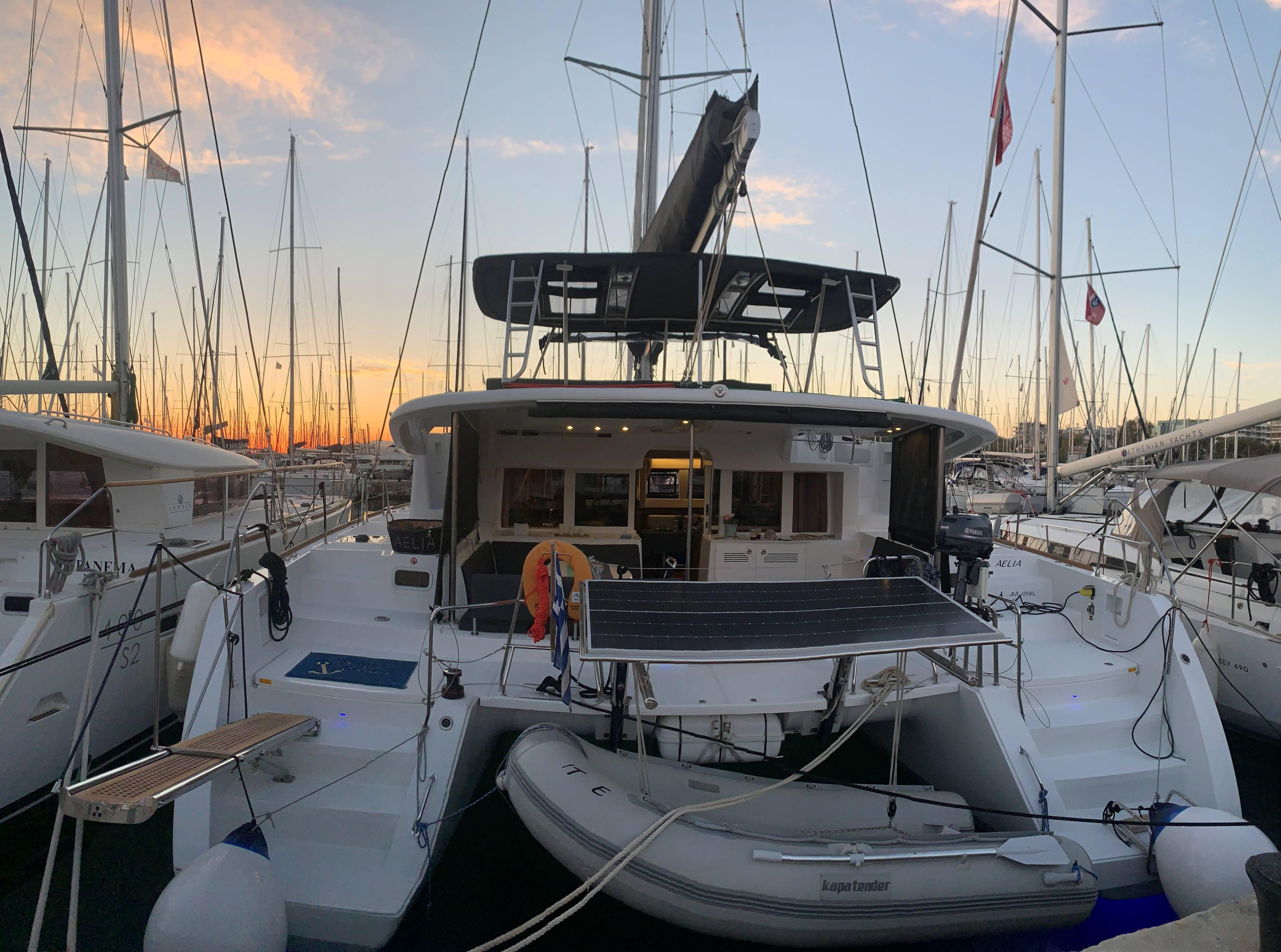 Lagoon 450 Flybridge — photo 16