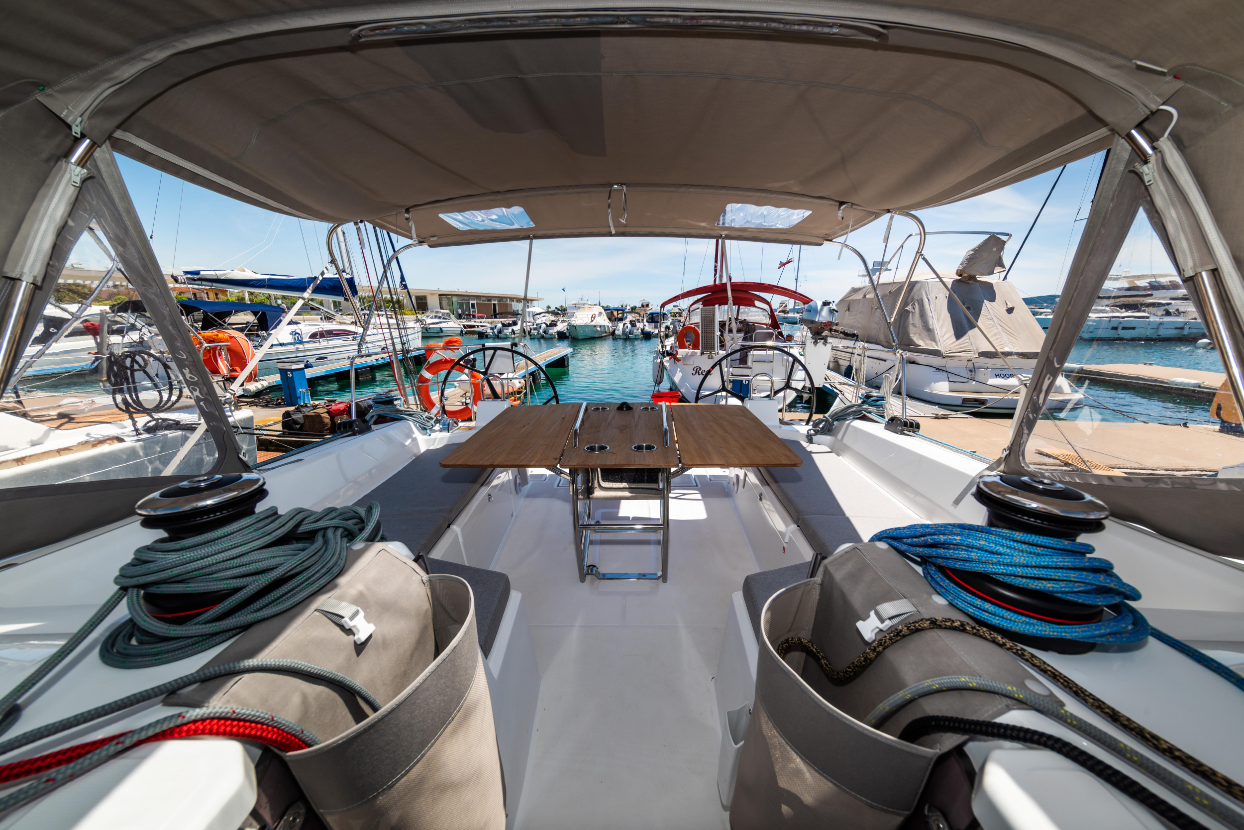 Oceanis 40.1 — photo 23