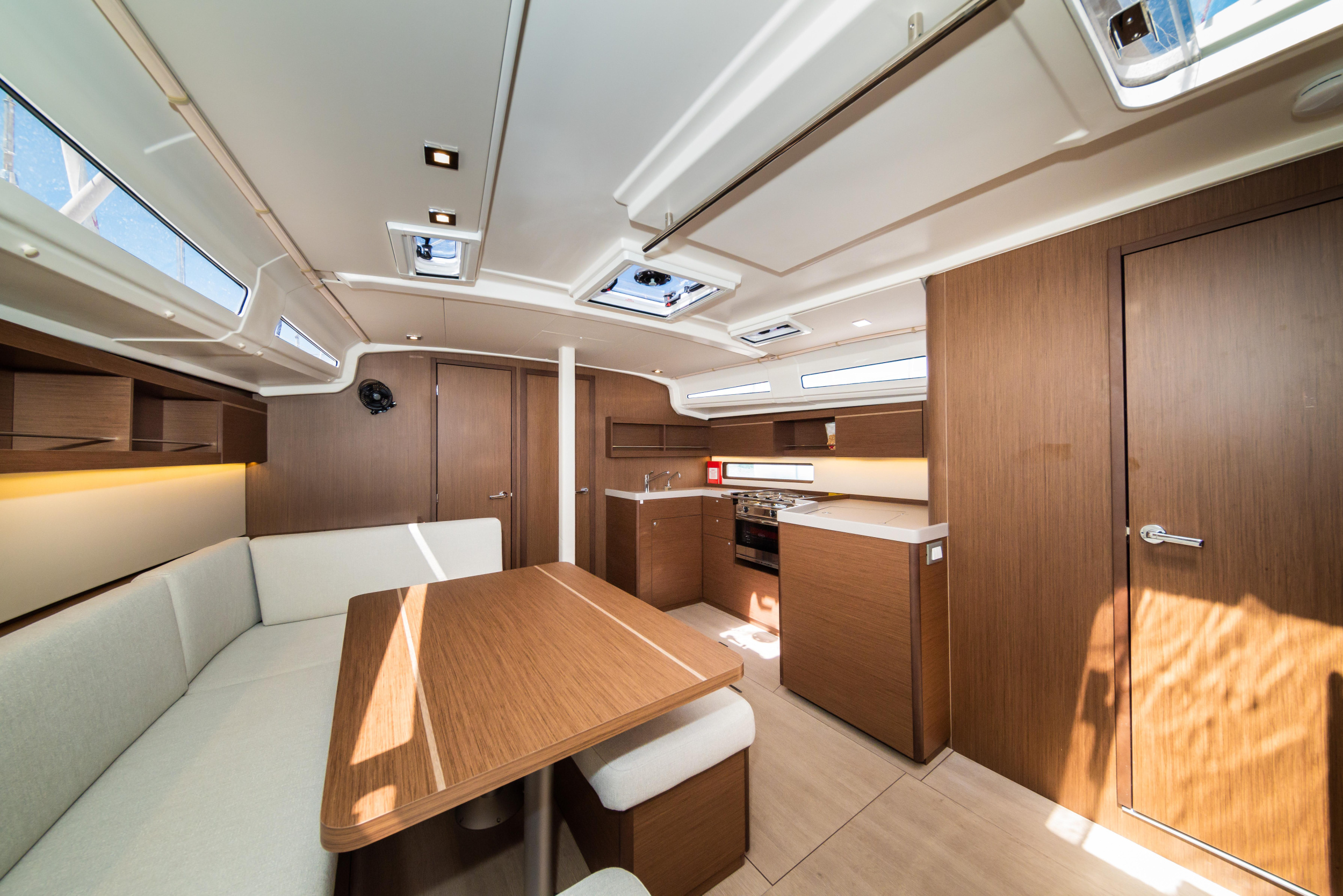 Oceanis 40.1 — photo 51