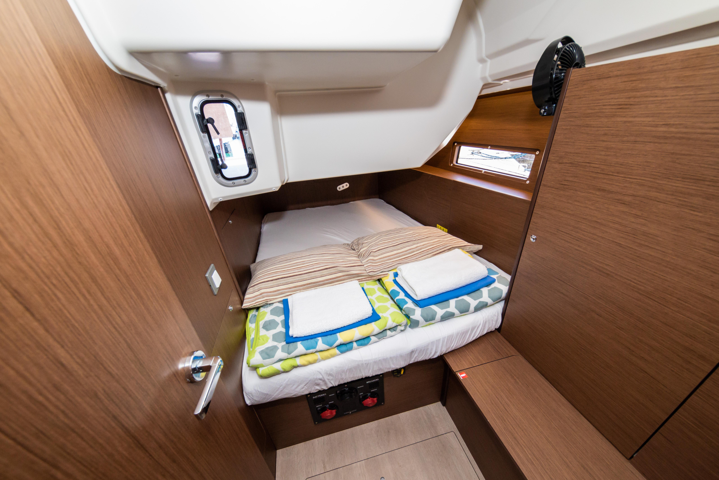 Oceanis 40.1 — photo 43