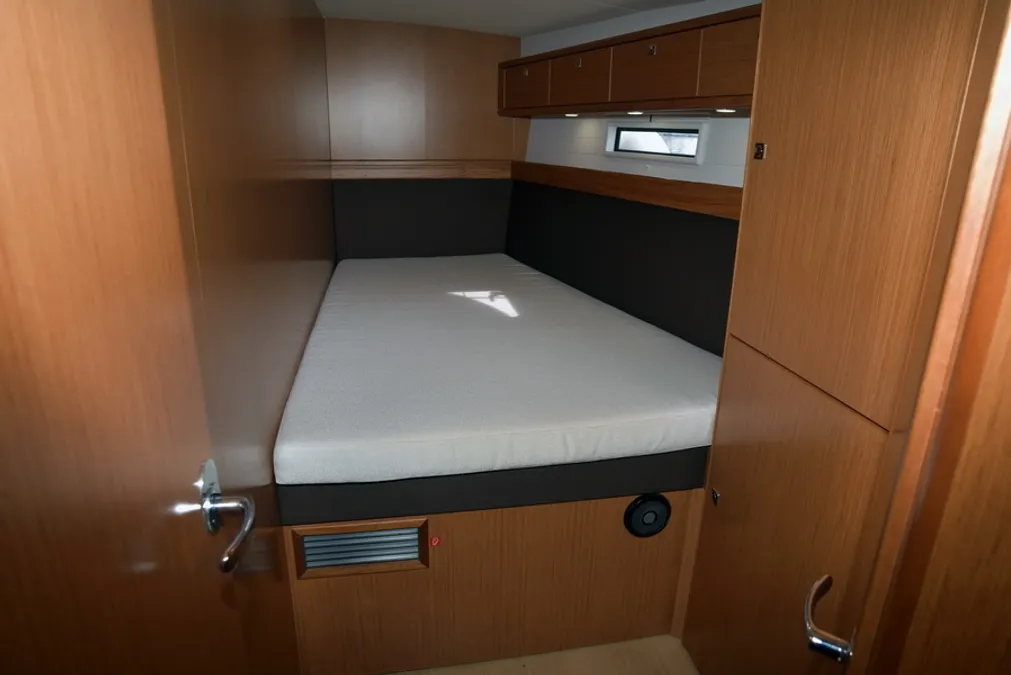 Bavaria Cruiser 56 — photo 11