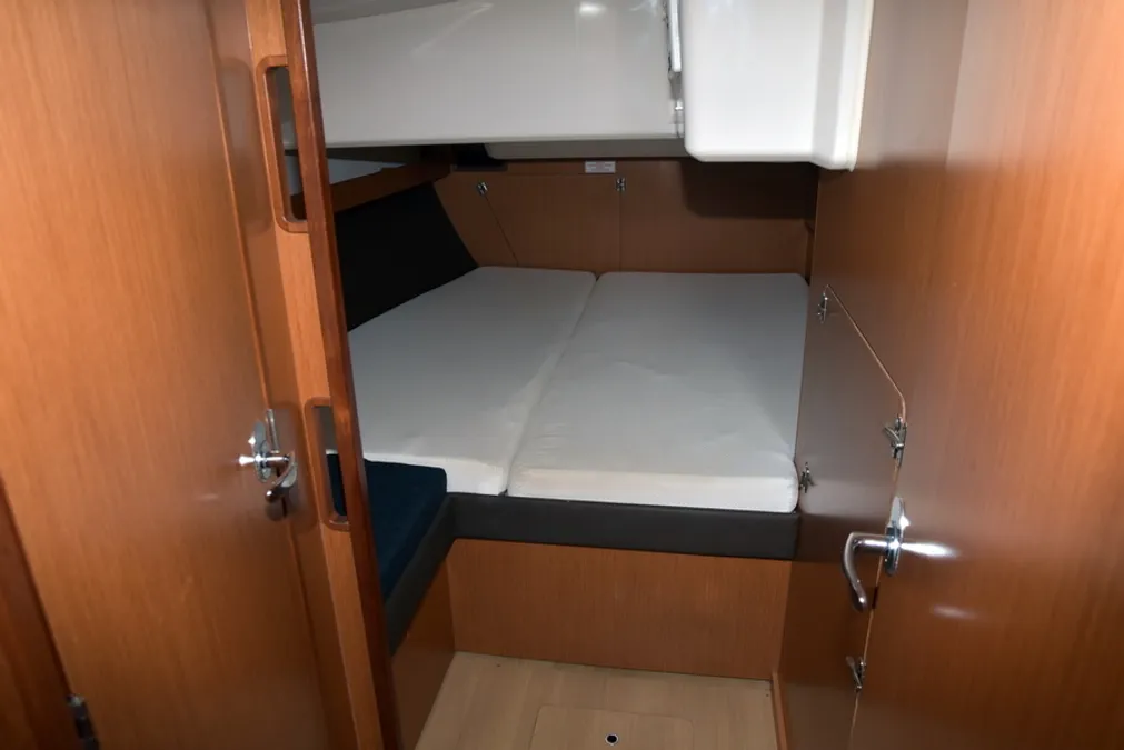 Bavaria Cruiser 56 — photo 15